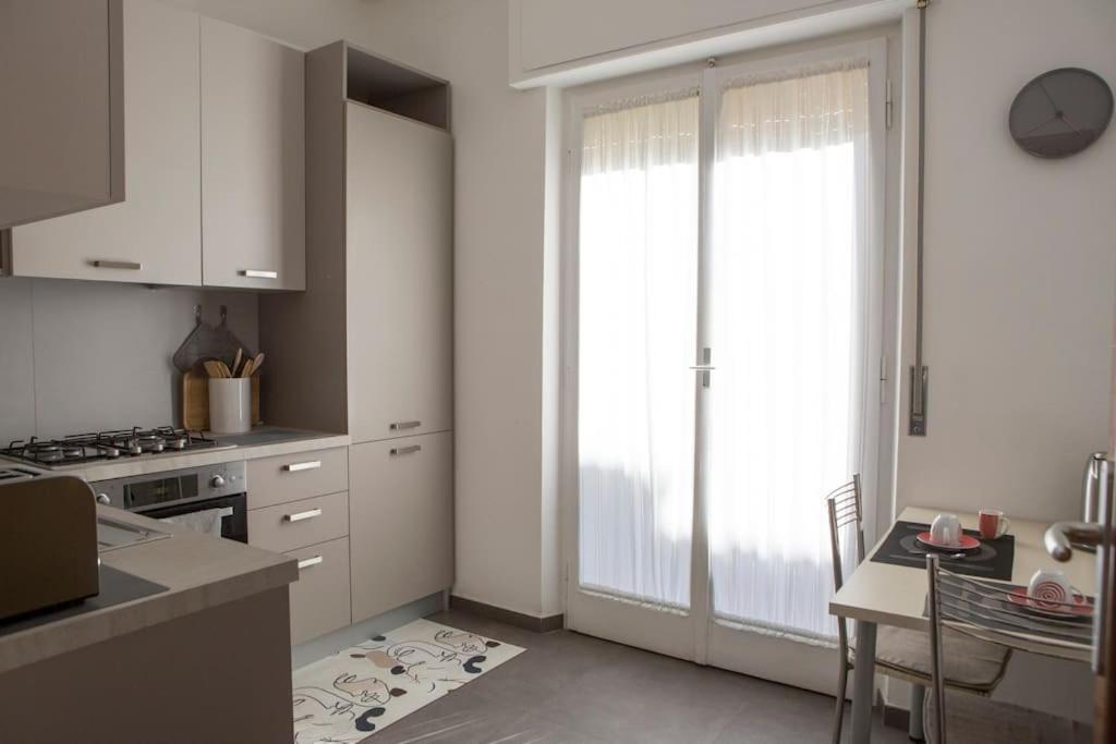 Appartamento In Zona Centrale Dimora Fiducia เปสการา ภายนอก รูปภาพ